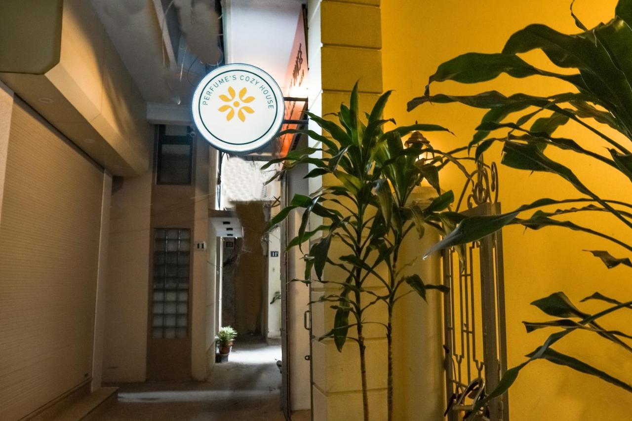Apartamento Perfume'S Cozy House Hanói Exterior foto